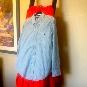 #10 👔 NWOT Long Sleeve Striped Button Down Shirt 👔